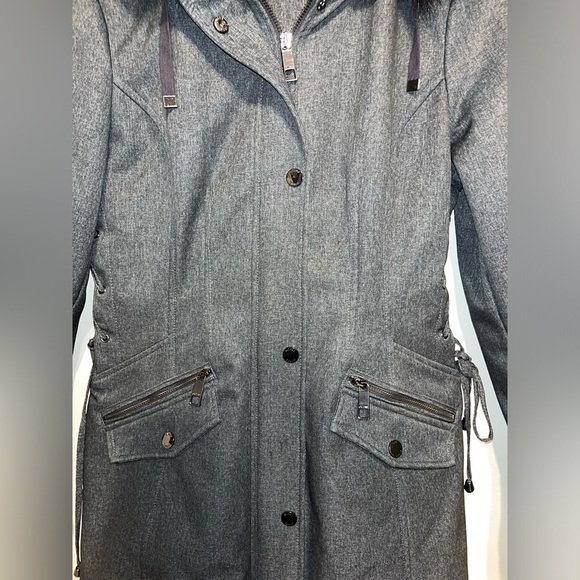 Guess Anorak Corset Waist Fur Trim Removable Hood Jacket Gray Size Small NWOT - Picture 7 of 9